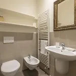 Casa Lazzarini Luxury Di Fronte Al Teatro Rossini شقة بيزارو