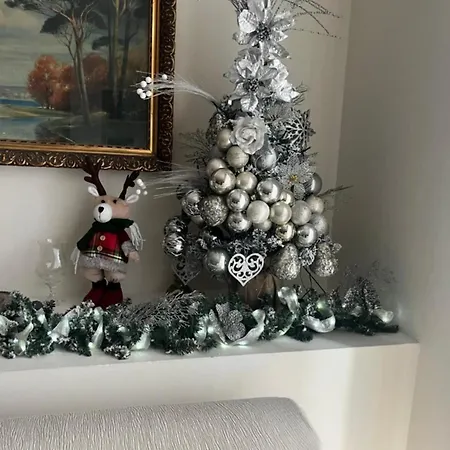 Casa Lazzarini Luxury アパート ペザロ